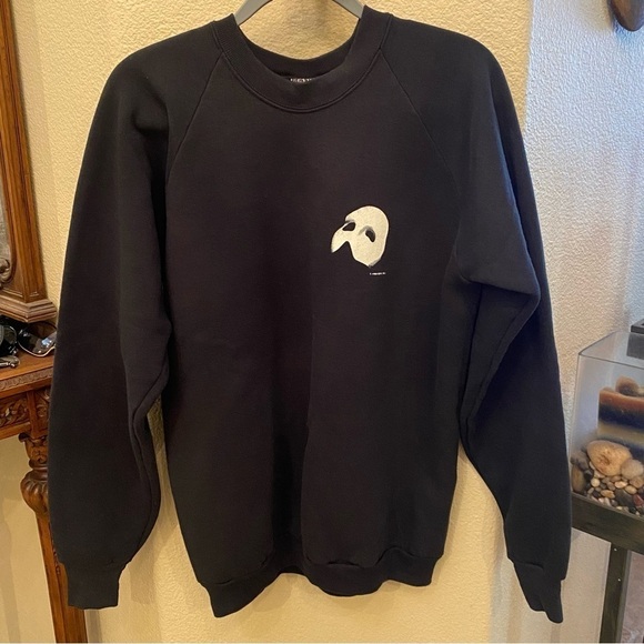 Vintage THE PHANTOM OF THE OPERA 1986 Black Graphic Sweatshirt Size XL-Unisex - Picture 1 of 7
